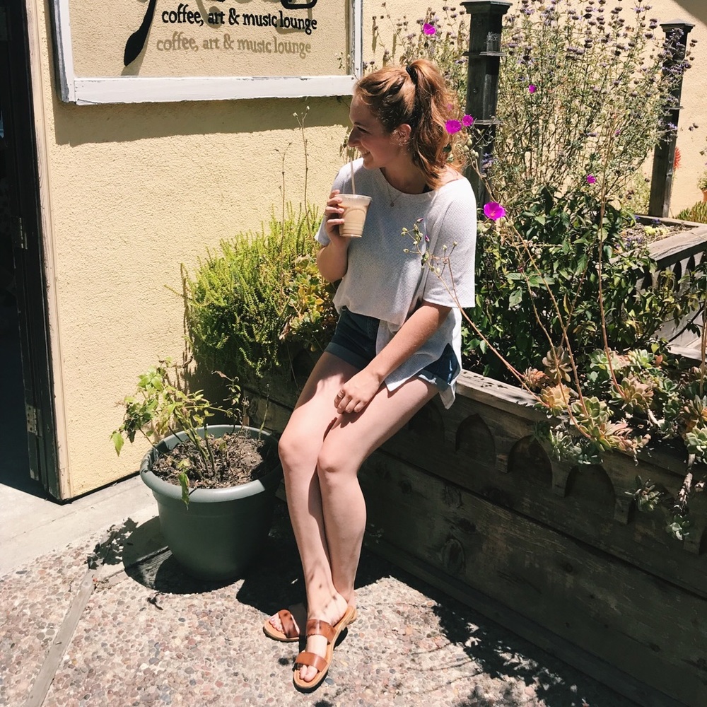 Meet Your Posher, Emily!